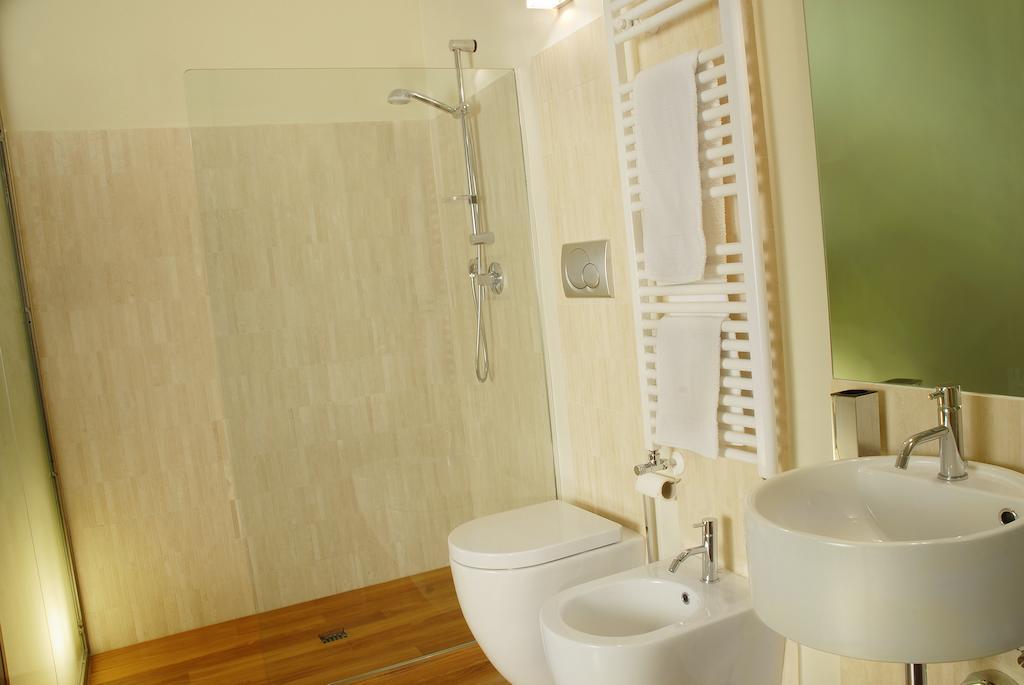 B&B Terres D'Aventure Suites Турин Экстерьер фото