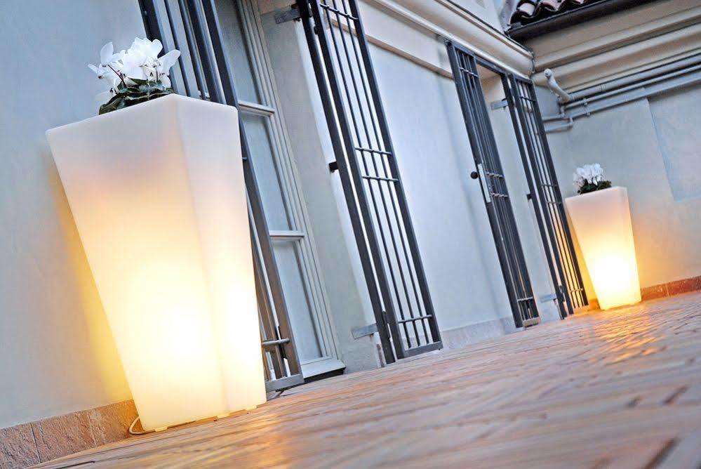 B&B Terres D'Aventure Suites Турин Экстерьер фото